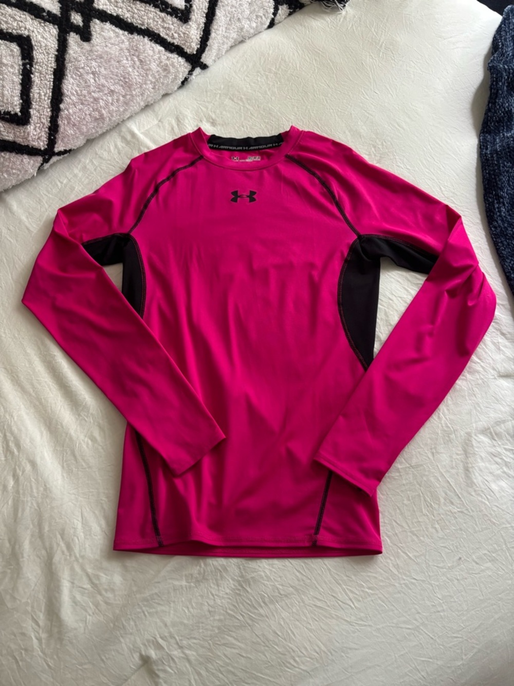 Dri-Fit Under Armour Men’s Long Sleeve Compression Shirt Pink and Black